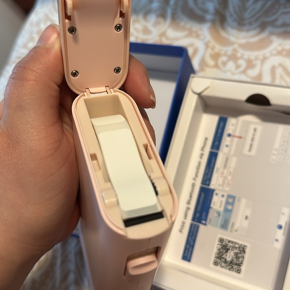 Pink Label Maker - Picture 4 of 5